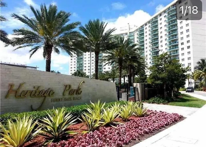 Miami Sunny Isles Ocean Reserve 704